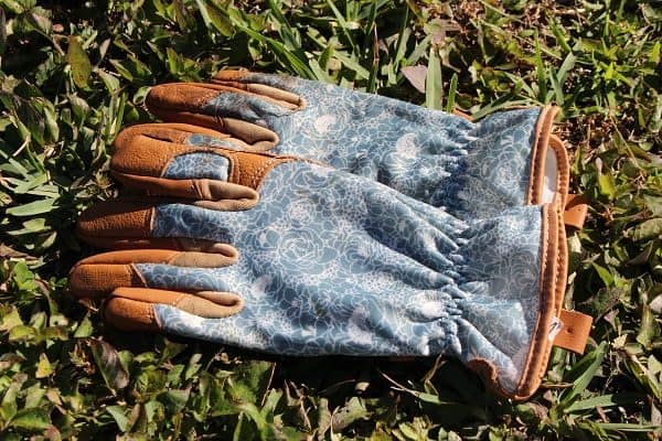 garden gloves